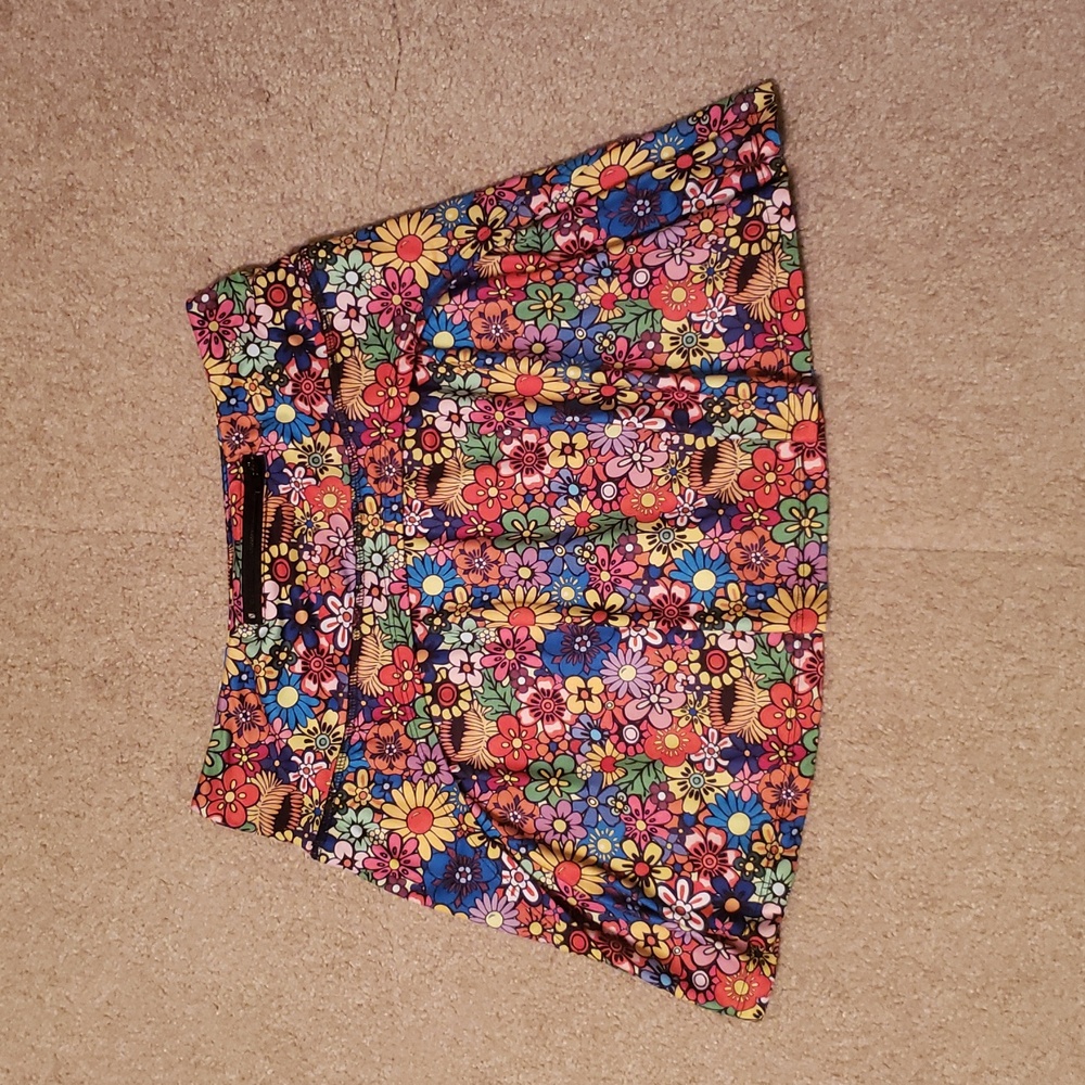 Fulbelle Women's Floral Print Skirt - Picture 2 of 11
